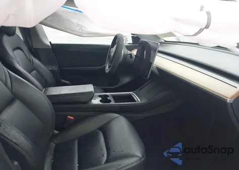 2022 Tesla Model Y Long Range Dual Motor All-Wheel Drive from USA, damaged, VIN 7SAYGAEE5NF364497